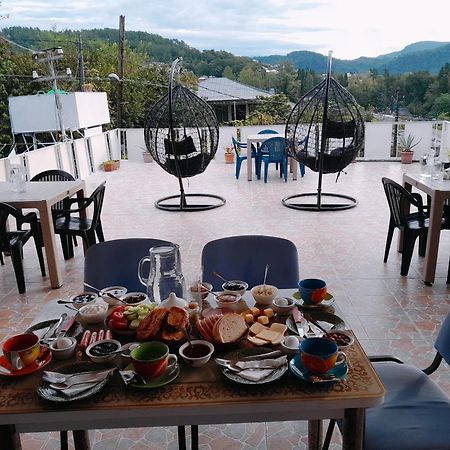 Belas House With Terrace Kutaisi Bagian luar foto