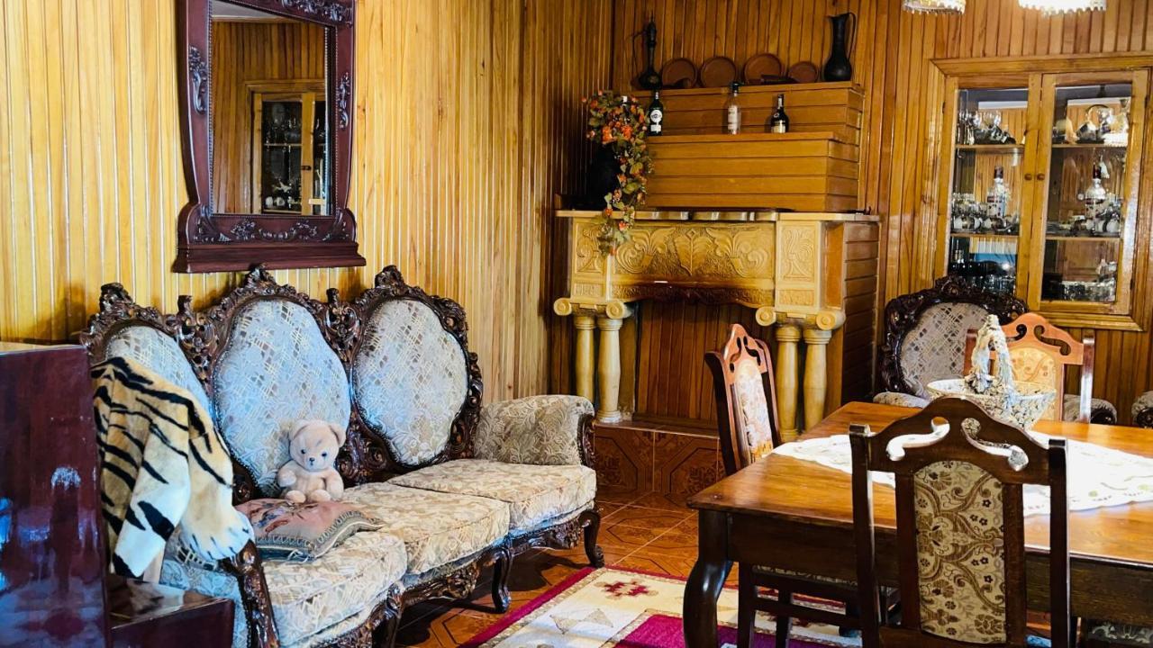 Belas House With Terrace Kutaisi Bagian luar foto