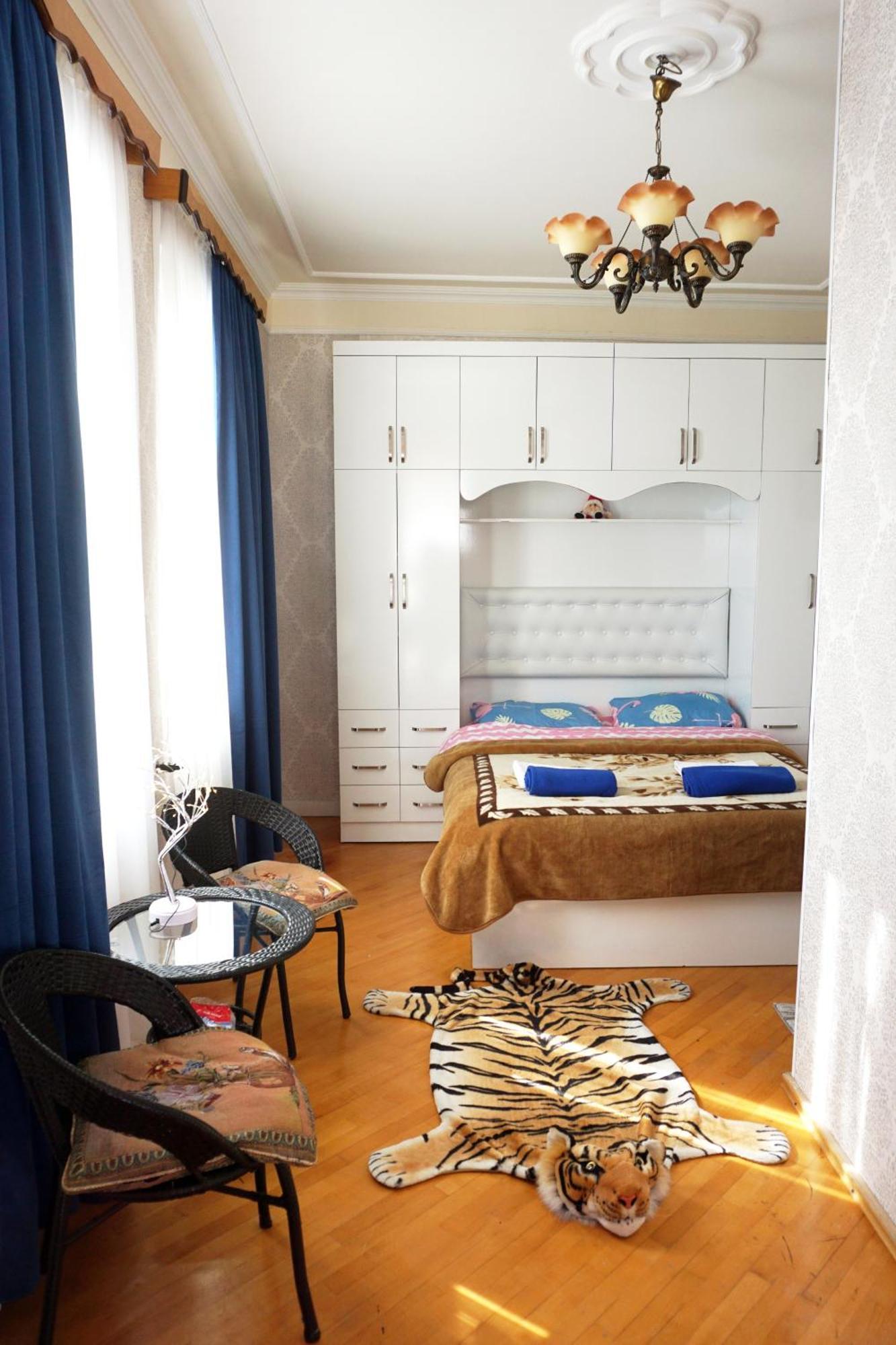 Belas House With Terrace Kutaisi Bagian luar foto