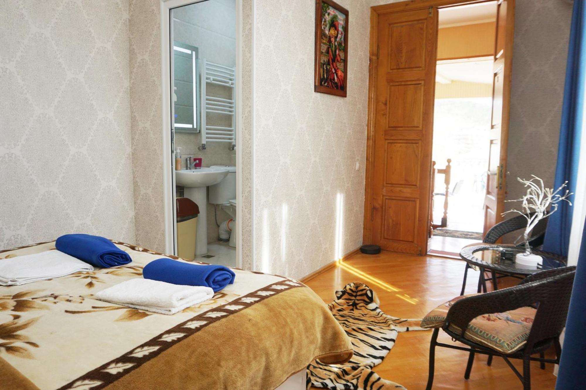 Belas House With Terrace Kutaisi Bagian luar foto